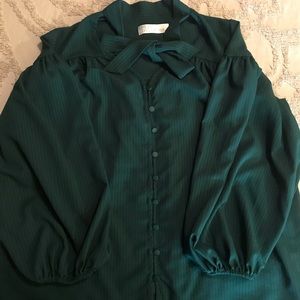 Time and Tru bishop sleeve blouse